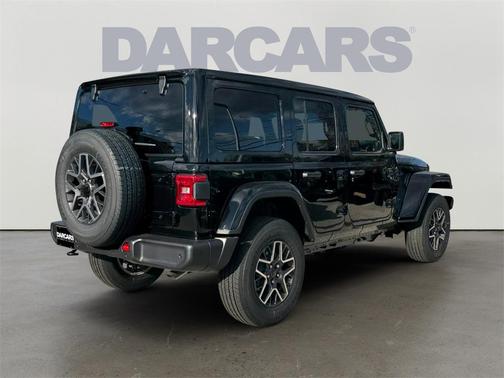 2026 Jeep Wrangler 4-Door Sahara 4x4