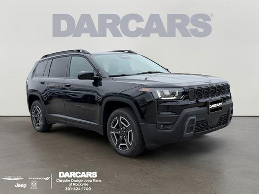 Diamond Black Crystal Pearlcoat 2026 Jeep Cherokee Laredo 4x4