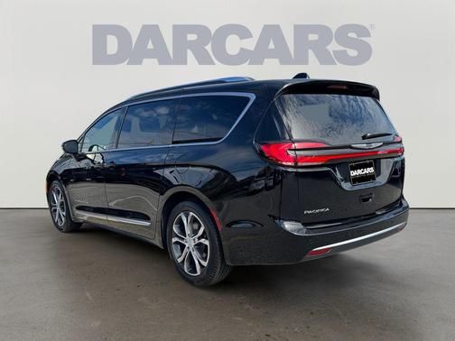 2026 Chrysler Pacifica L