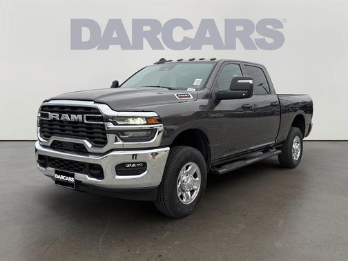 2026 RAM 2500 Tradesman Crew Cab 4x4 6'4' Box