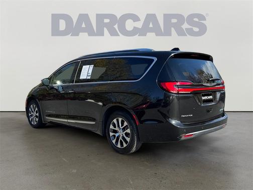 2023 Chrysler Pacifica L