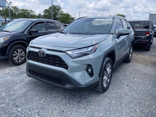 2023 Toyota RAV4 XLE Premium