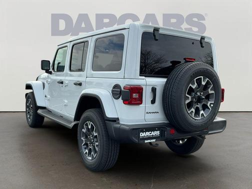 2026 Jeep Wrangler 4-Door Sahara 4x4