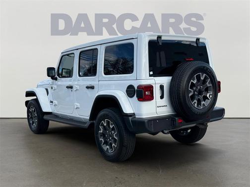 2026 Jeep Wrangler 4-Door Sahara 4x4