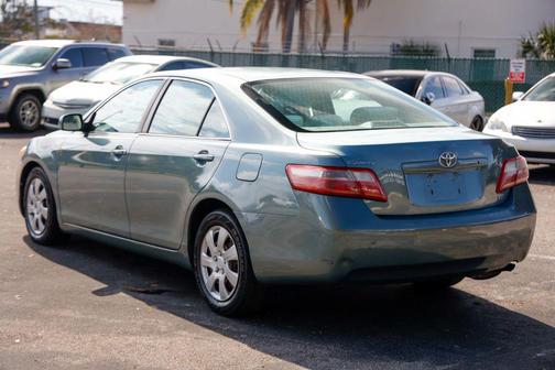 2007 Toyota Camry LE