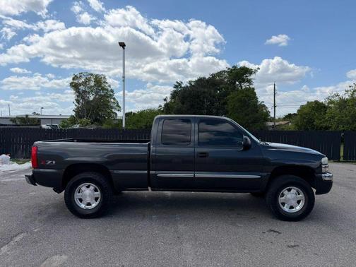 2004 GMC Sierra 1500 SLT Extended Cab