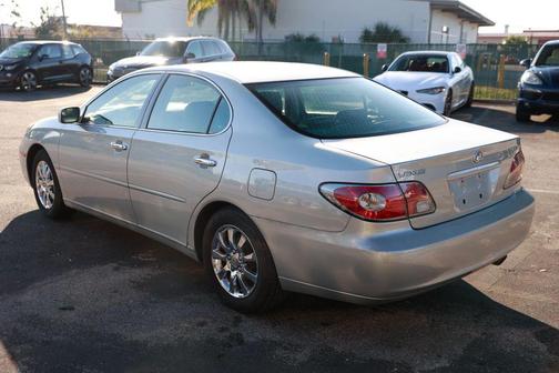 2003 Lexus ES 300 Base