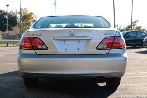 2003 Lexus ES 300 Base