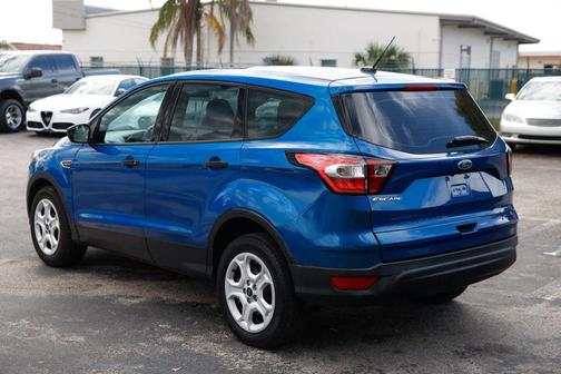 2019 Ford Escape S