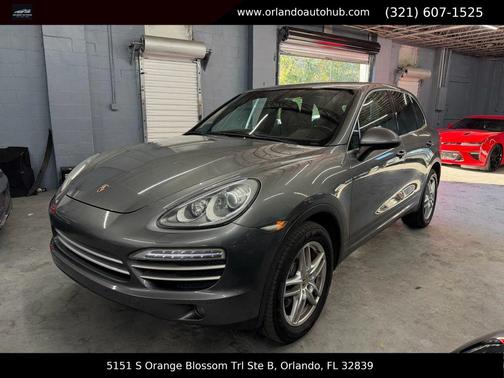 2014 Porsche Cayenne Platinum Edition