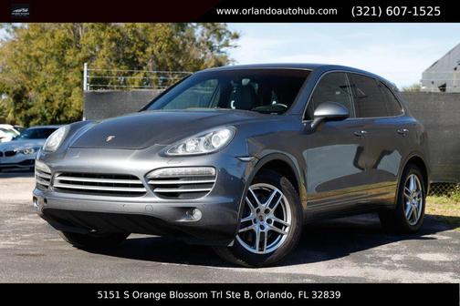 2014 Porsche Cayenne Platinum Edition