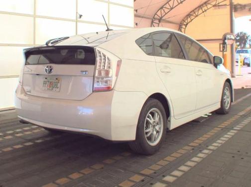 2010 Toyota Prius IV