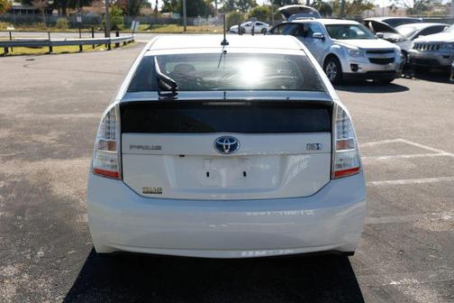 2010 Toyota Prius IV