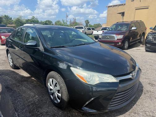 2016 Toyota Camry LE
