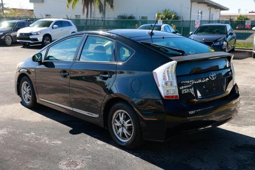 2011 Toyota Prius One