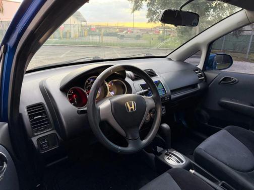 2007 Honda Fit Base