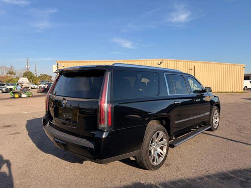 2015 Cadillac Escalade ESV Sport