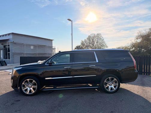 2015 Cadillac Escalade ESV Sport