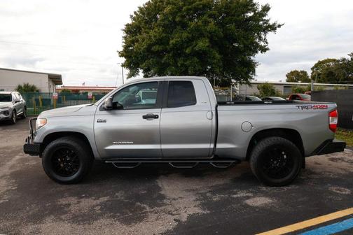 2015 Toyota Tundra SR5