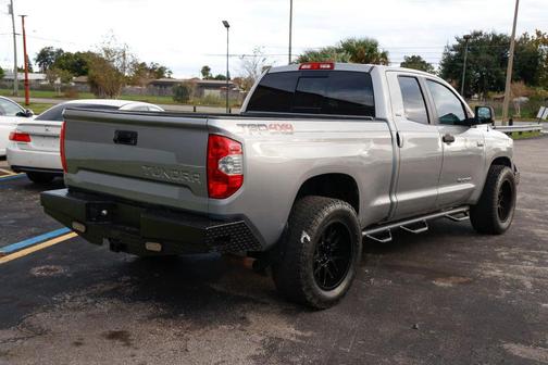 2015 Toyota Tundra SR5
