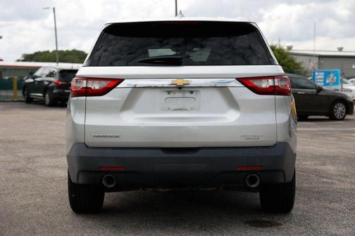 Silver 2018 Chevrolet Traverse LS