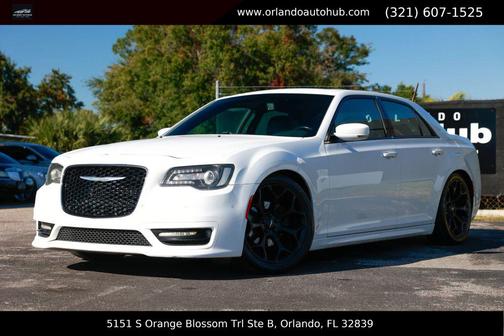2018 Chrysler 300 S