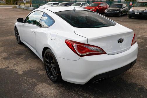 2015 Hyundai Genesis Coupe 3.8 Base