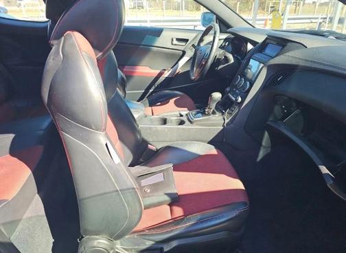 2015 Hyundai Genesis Coupe 3.8 Base