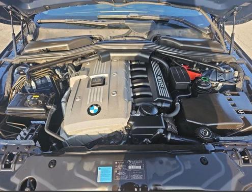 2006 BMW 530 530xi Wagon 4D