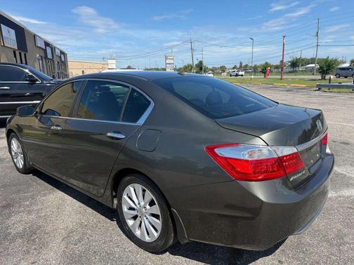 Gray 2015 Honda Accord EX-L