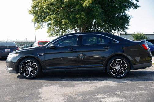 2013 Ford Taurus SHO
