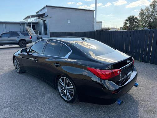 2014 INFINITI Q50 Sport