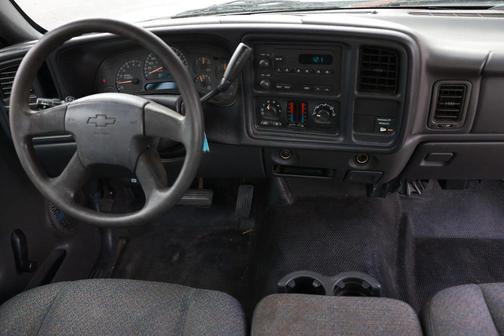 2004 Chevrolet Silverado 1500 Work Truck