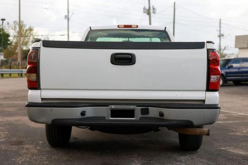 2004 Chevrolet Silverado 1500 Work Truck