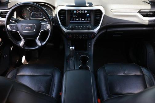 Black 2019 GMC Acadia SLT-1