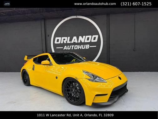 Chicane Yellow 2009 Nissan 370Z Touring
