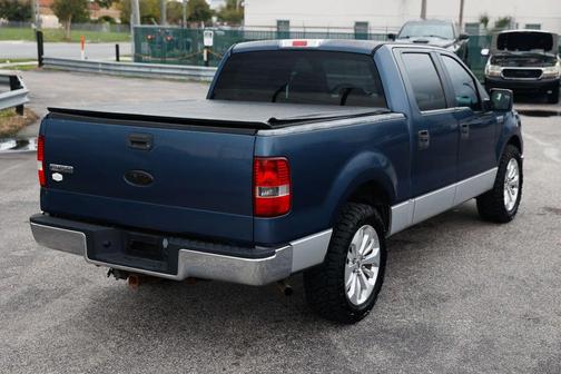 Blue 2006 Ford F-150 XLT