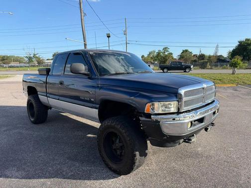 Blue 2001 Dodge Ram 1500 Short Bed