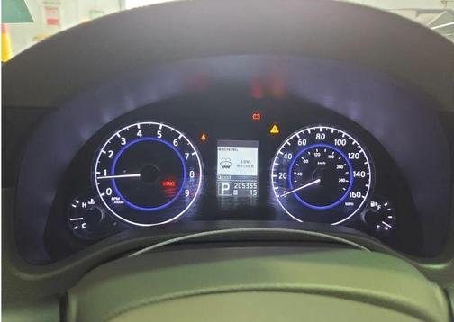 Black 2012 INFINITI G37 Journey