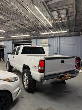2007 Chevrolet Silverado 2500 H/D Extended Cab Classic