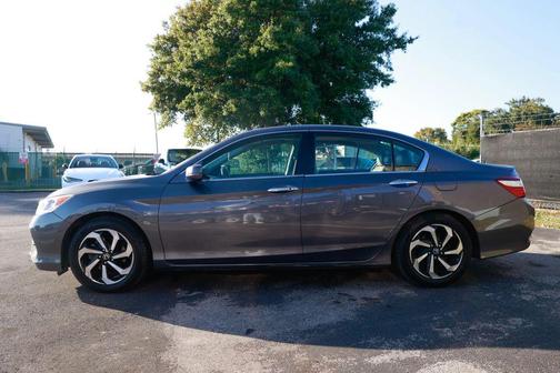 2017 Honda Accord EX