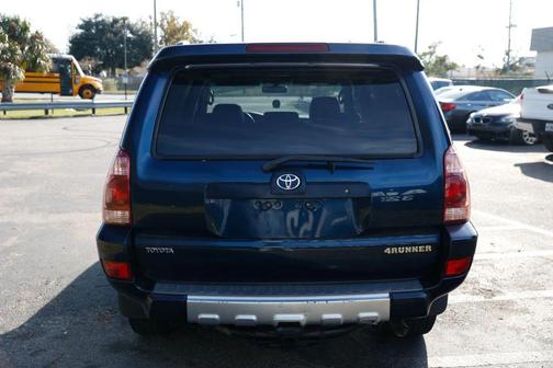 2004 Toyota 4Runner Sport V8