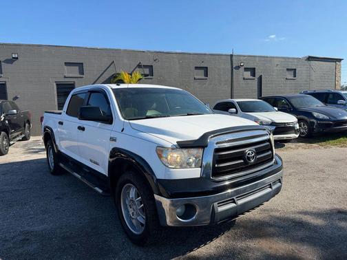 2011 Toyota Tundra Grade