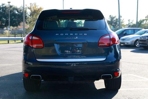 2013 Porsche Cayenne Cayenne