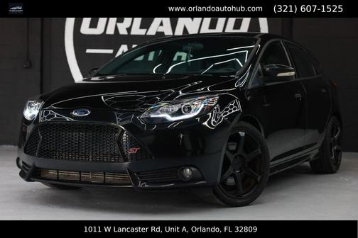Tuxedo Black 2013 Ford Focus ST