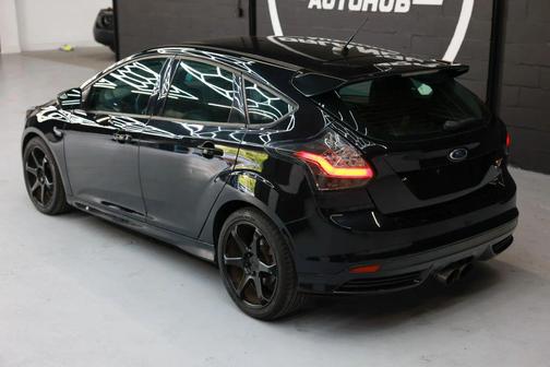 Tuxedo Black 2013 Ford Focus ST