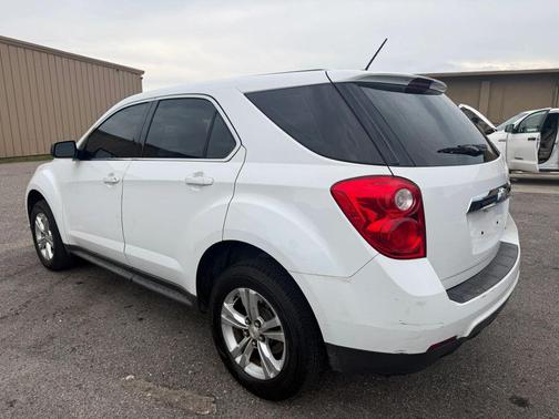 White 2015 Chevrolet Equinox LS