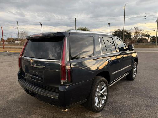 2017 Cadillac Escalade Premium Luxury