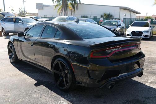 2017 Dodge Charger R/T
