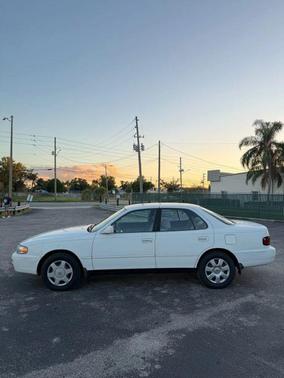 1995 Toyota Camry LE V6